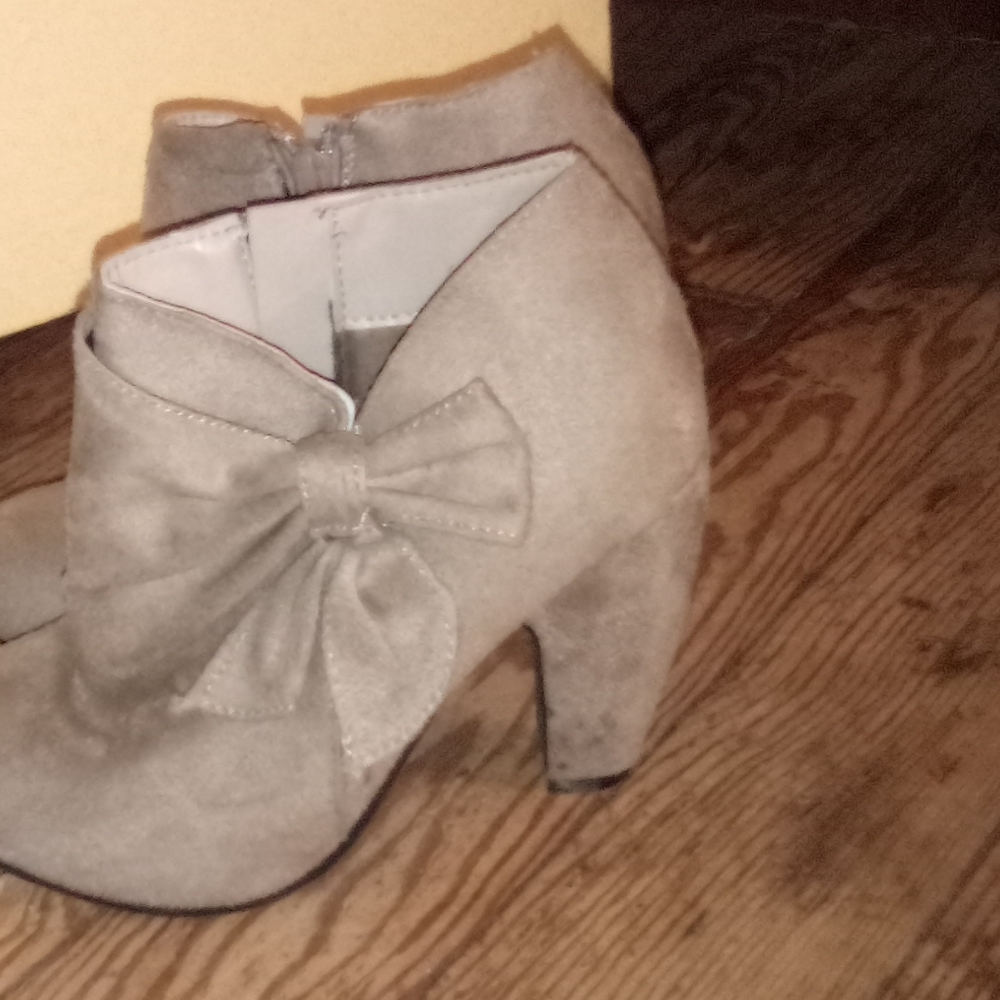 Beige suede booties